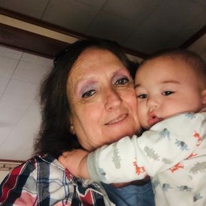 Meet your Posher, Sharon